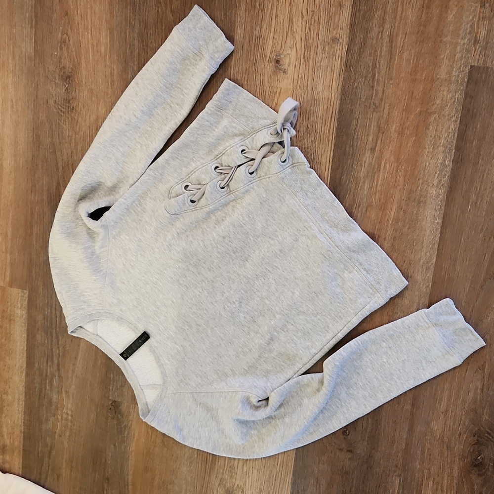 Lace-up Sweatshirt